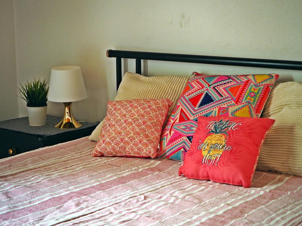 Ema'S Beach And Nightlife House Apartment Lagos Ngoại thất bức ảnh